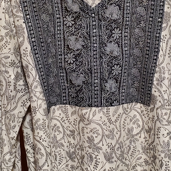 Tunic - Picture 3 of 3